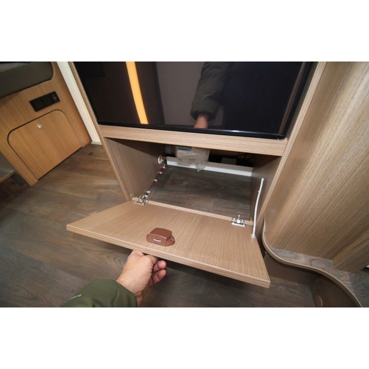 Carado T449 état neuf 2020 18700km occasion 4 couchages