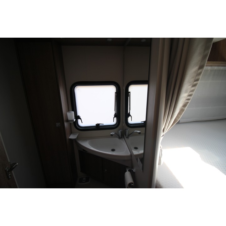 Camping-car profilé Dethleffs Trend d'occasion très bon état T7057EB