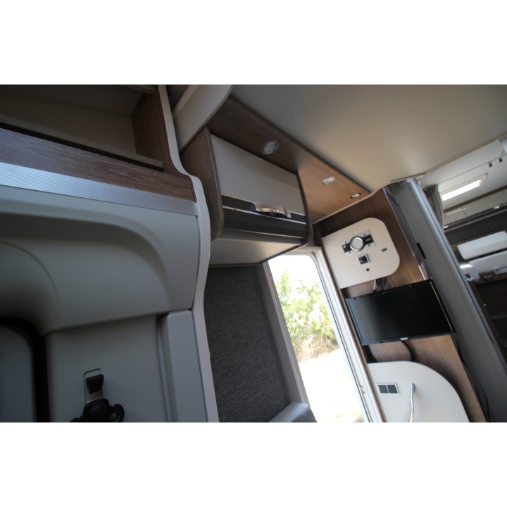 Camping-car profilé Dethleffs Trend d'occasion très bon état T7057EB