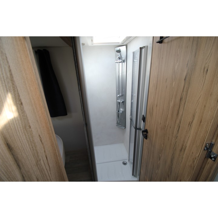 Camping-car intégral Bavaria I740FC Nomade d'occasion